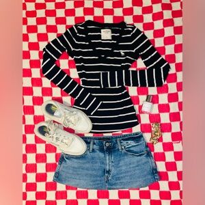 Abercrombie & Fitch Navy & White Striped Long Sleeve Y2K 2000s Vintage XS Shirt